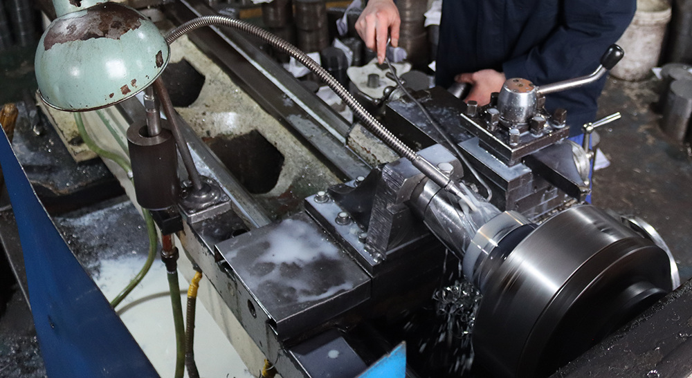 玉泉街道機(jī)械密封與軟填料密封相比的優(yōu)缺點 